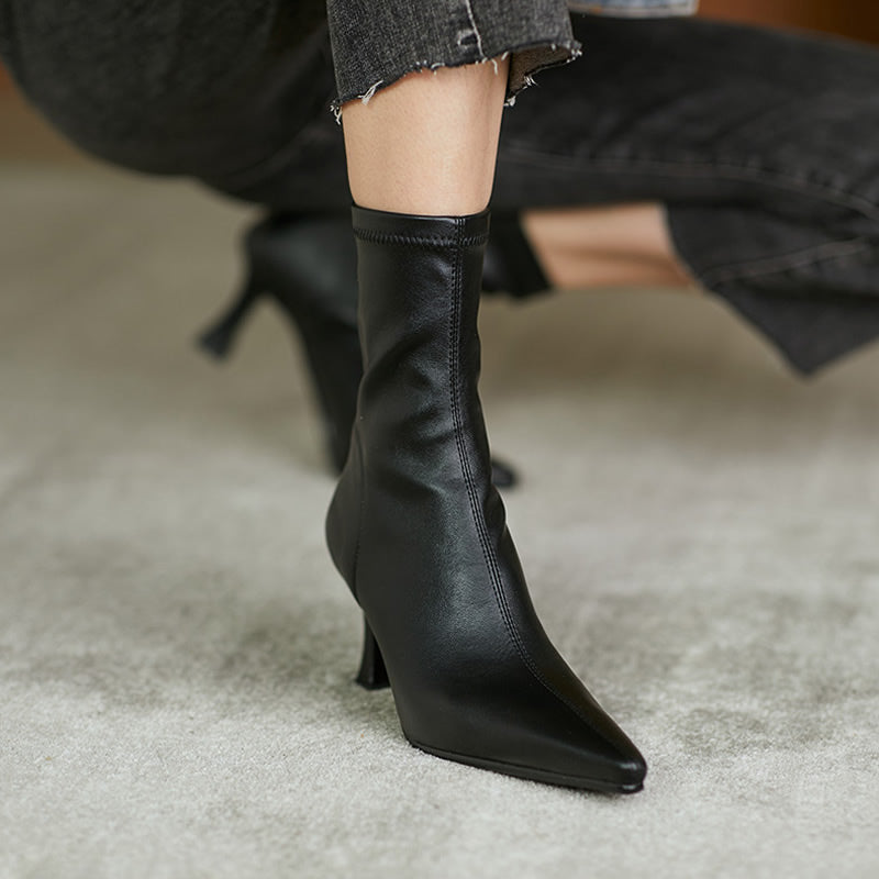 Stiletto Yarım Çizmeler