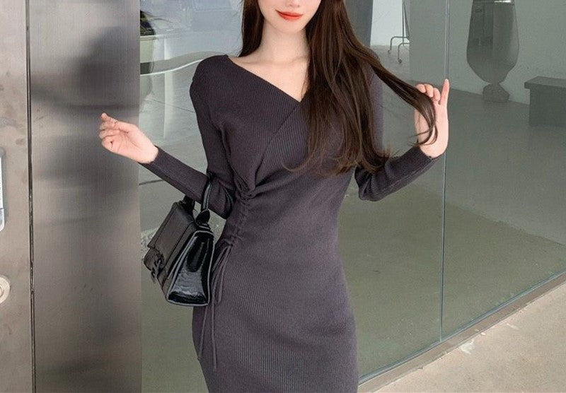 V Yaka Uzun Kollu Örgü Bodycon Midi Elbiseler