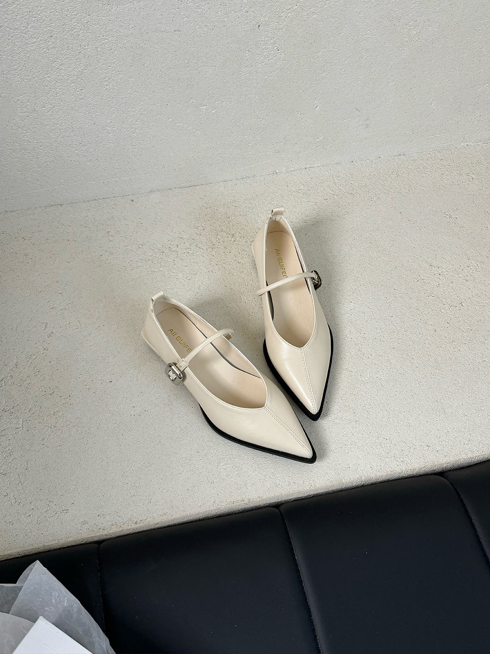 Zarif Sivri Burun Loafer'lar