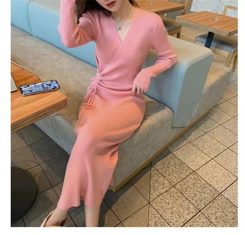 V Yaka Uzun Kollu Örgü Bodycon Midi Elbiseler