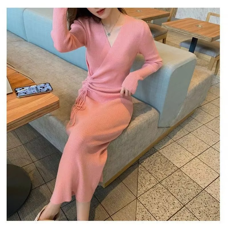 V Yaka Uzun Kollu Örgü Bodycon Midi Elbiseler