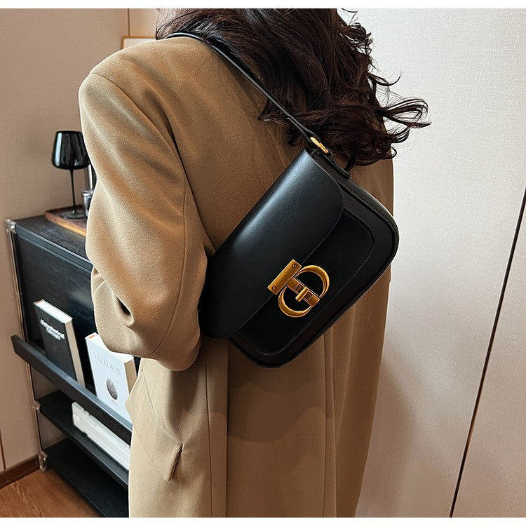Mektup Kilit Crossbody Çanta