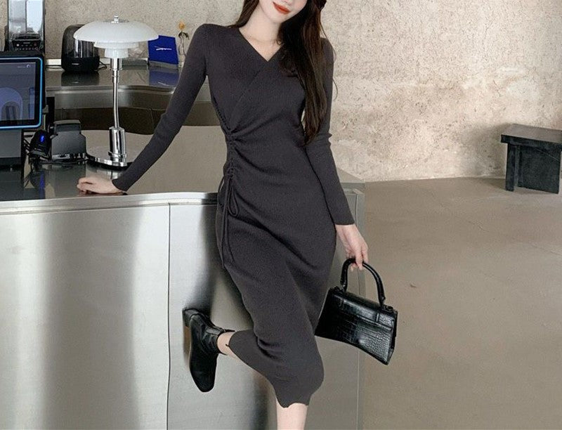 V Yaka Uzun Kollu Örgü Bodycon Midi Elbiseler