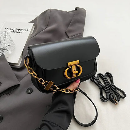 Mektup Kilit Crossbody Çanta