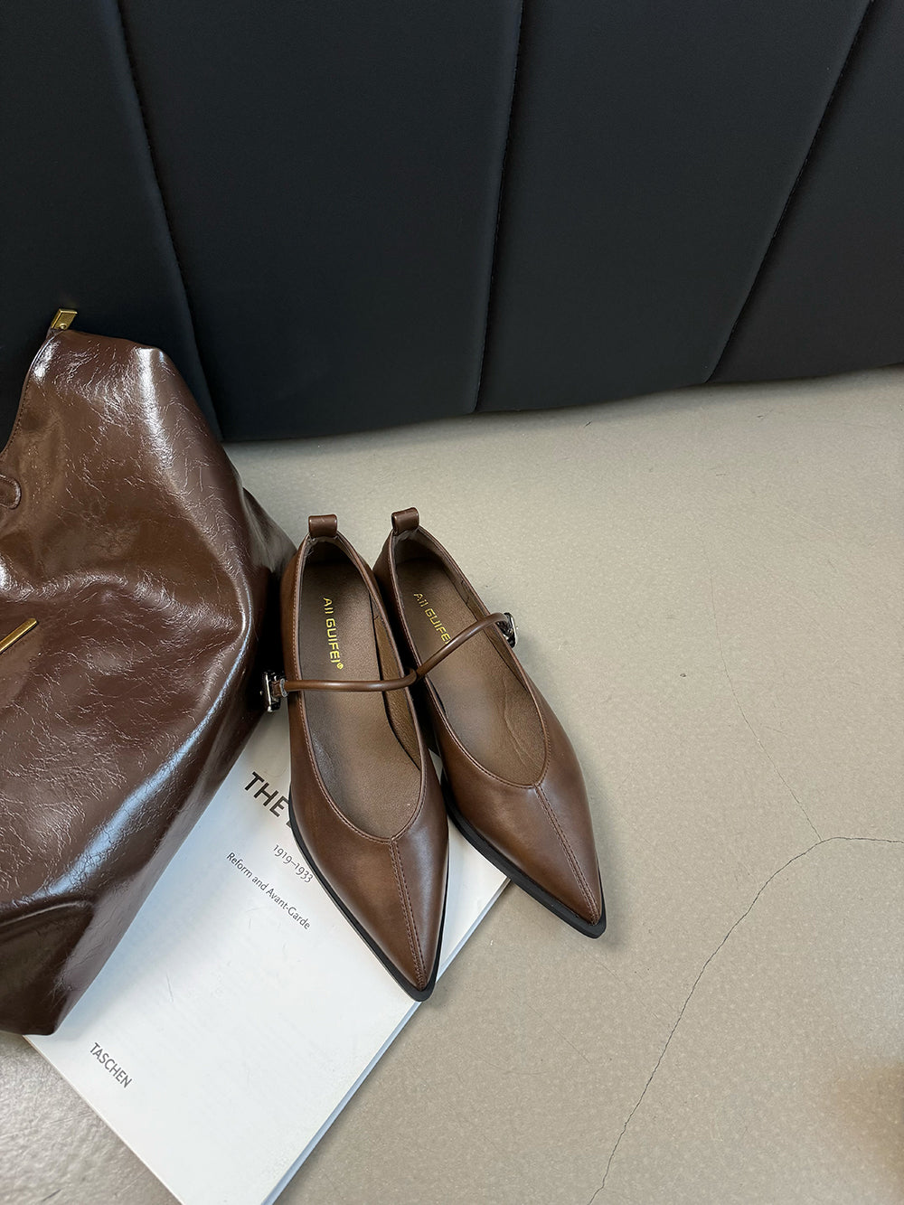 Zarif Sivri Burun Loafer'lar